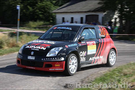 Martin Johansens Suzuki Swift blev presset optimalt hele dagen.